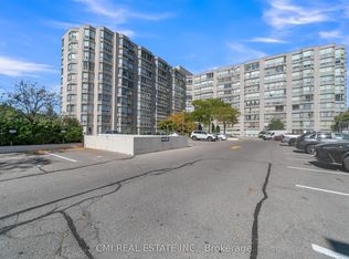 309 Major Mackenzie Dr E #805, Richmond Hill, ON L4C 9V5