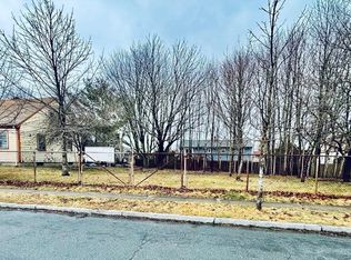101 Norwell St, New Bedford, MA 02740