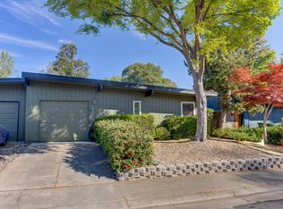 8745 Ski Ct, Elk Grove, CA