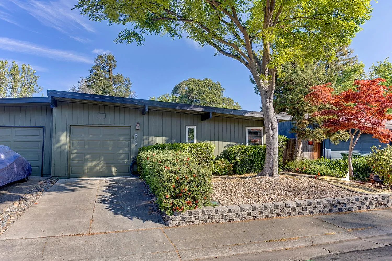 8745 Ski Ct photo 1
