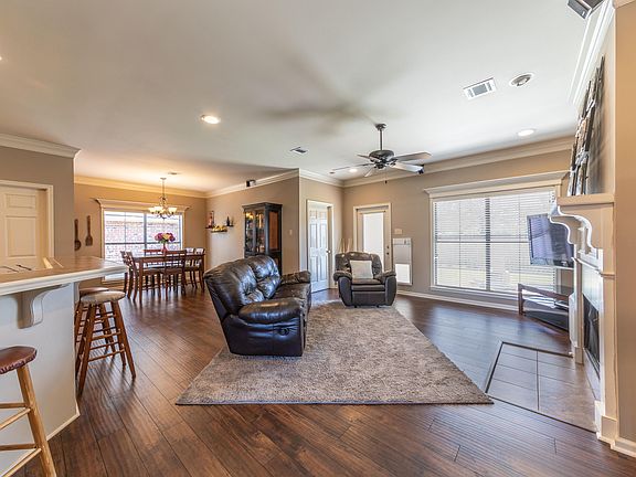 5th image of 104 Meagans Way Dr