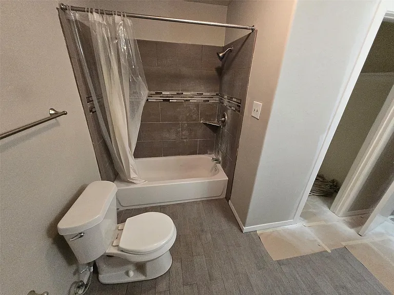 7942 Grow Ln — Photo 13