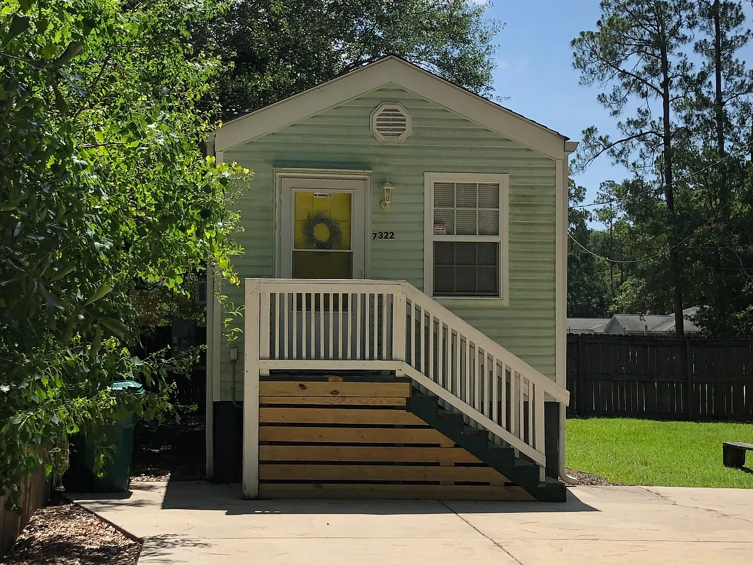 7322 Sunflower St — Photo 1