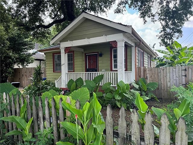 1st image of 1442 Poland Ave