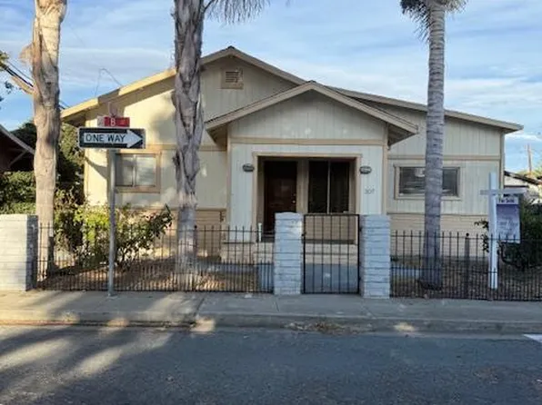 307 B St, Isleton, CA 95641