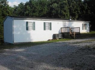 931 N Circle Dr, Dover, PA 17315
