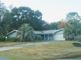 9 Spring Lake Ln, Ocala, FL 34472