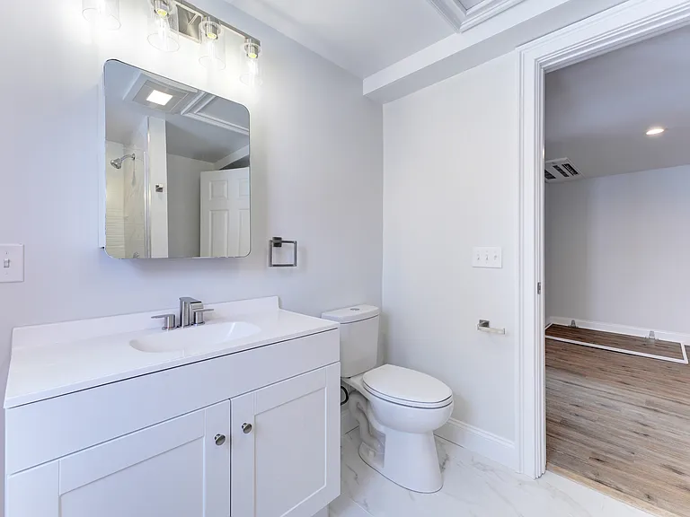 16 Dunlap St #2 — Photo 6