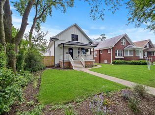 2106 Lake St, Evanston, IL 60201