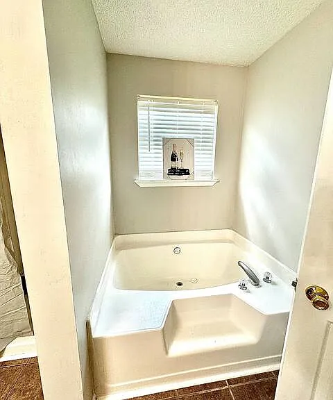 1059 Wynnbrook Ln — Photo 12