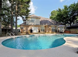 906 N Quail Ter, Rogers, AR 72756