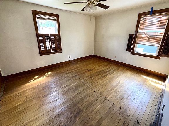 2nd image of 7 Jacob St