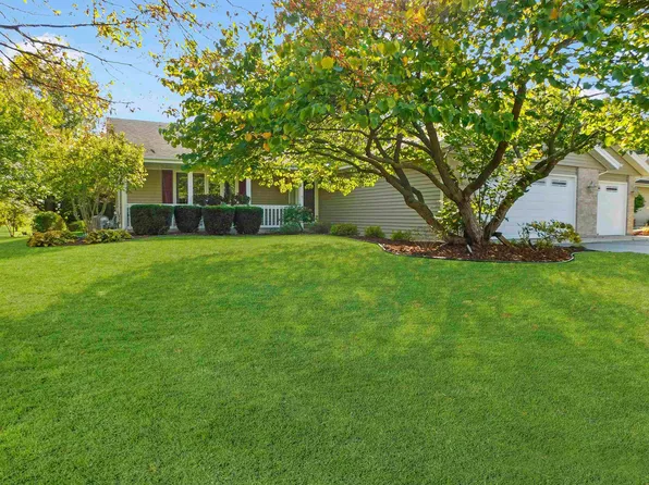1610 Ridgeline Rd, Rockton, IL 61072
