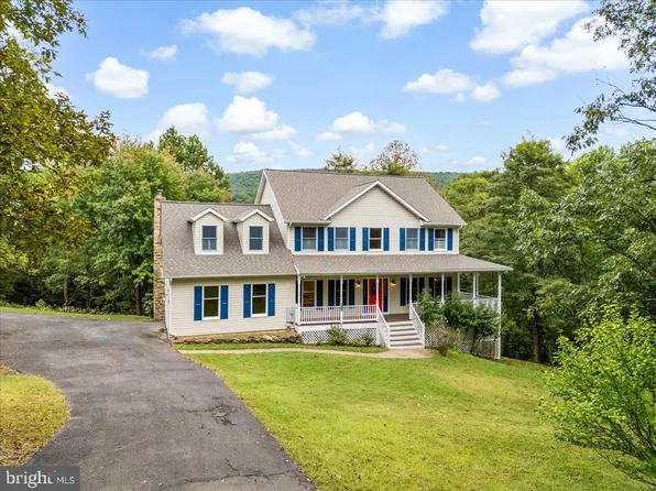 3416 Hawks Hill Ln, Keedysville, MD 21756