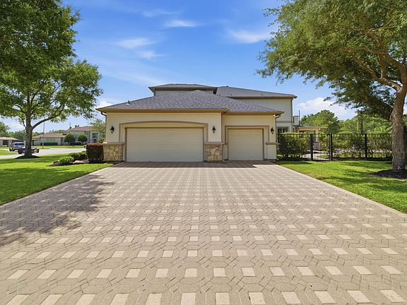 5th image of 2607 Birchmere Ct