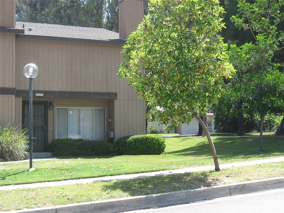 2nd image of 100 N Tamarisk St