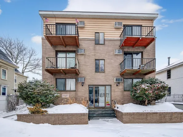 10-16 Stephen St #5, Lynn, MA 01902