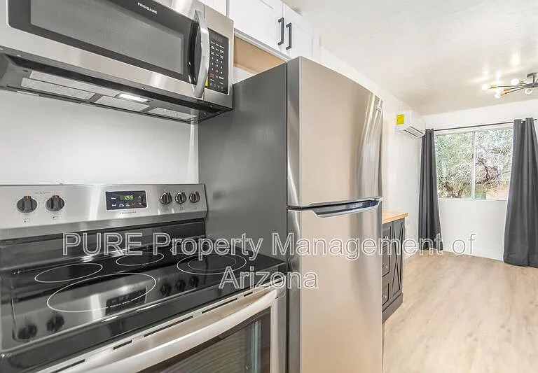 1538 W Fillmore St #B — Photo 4