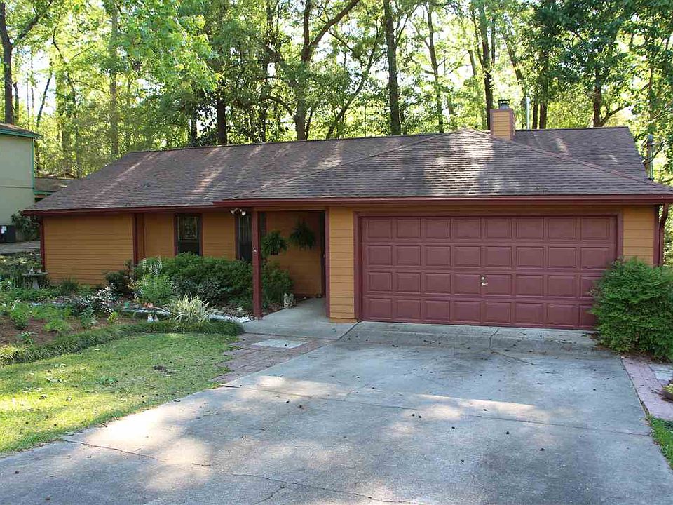 1st image of 2210 W Indian Head Dr