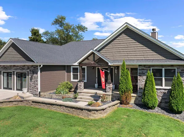 11484 E State Road 58, Bloomfield, IN 47424
