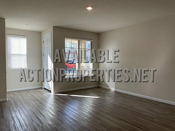 5th image of 2152 Malibu Pl