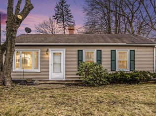 2404 Ashton Ave, Kalamazoo, MI 49004