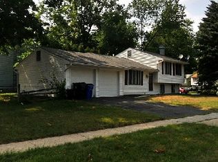 717 Nancy Dr, Toledo, OH 43607