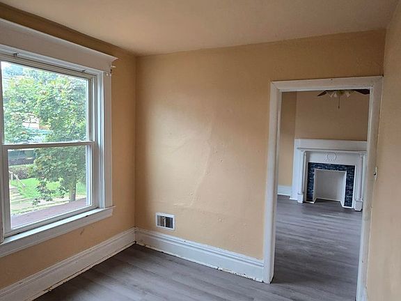 4th image of 1416 Alton St APT 2