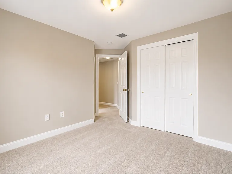 30-32 Harriet Thayer Dr #1 — Photo 9