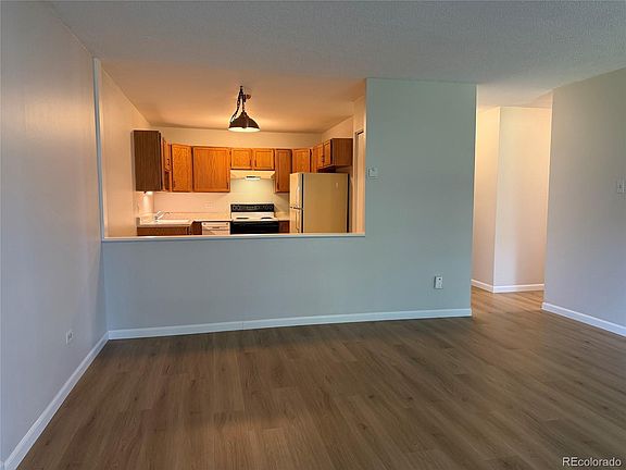3rd image of 610 S Alton Way APT 2A