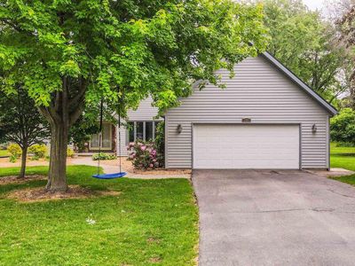 1341 FIELDSTONE COURT, Neenah, WI, 54956