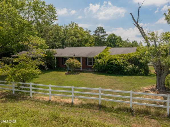 7818 Clapps Chapel Rd, Corryton, TN 37721