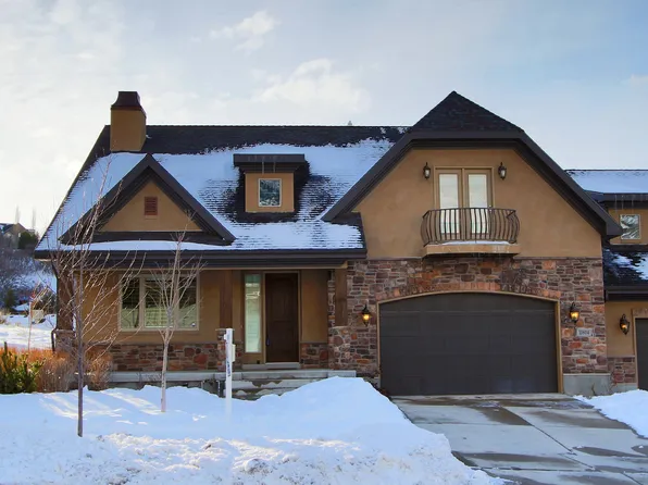 10804 S Hiddenwood Dr, Sandy, UT 84092