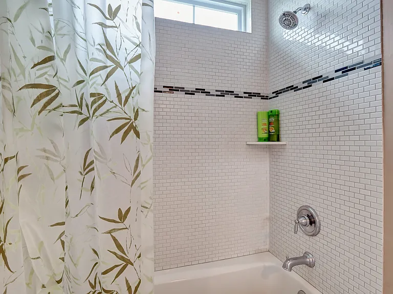 Bath/Shower in Jack and Jill Bathroom between Guest Bedrooms #1 and 2