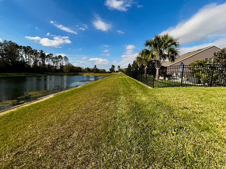 9542 Bolero Rd — Photo 65