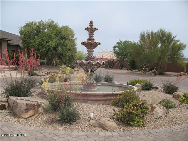 1st image of 1223 E Tumbleweed Dr