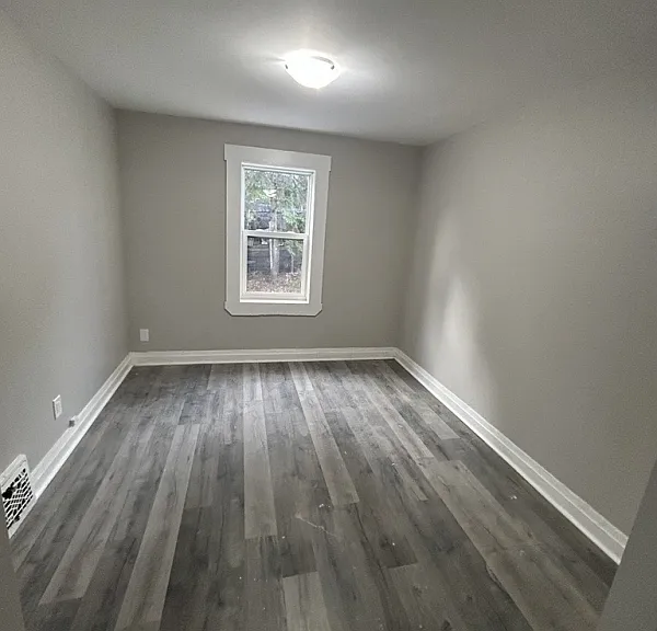 545 Morris St #1 — Photo 2