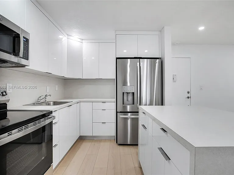 4670 W 13th Ln #411 — Photo 3