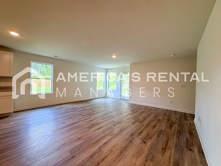 873 Fish Camp Rd — Photo 16