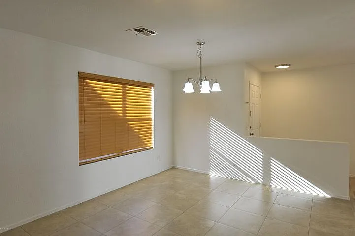 Kitchen Nook 1_04212022