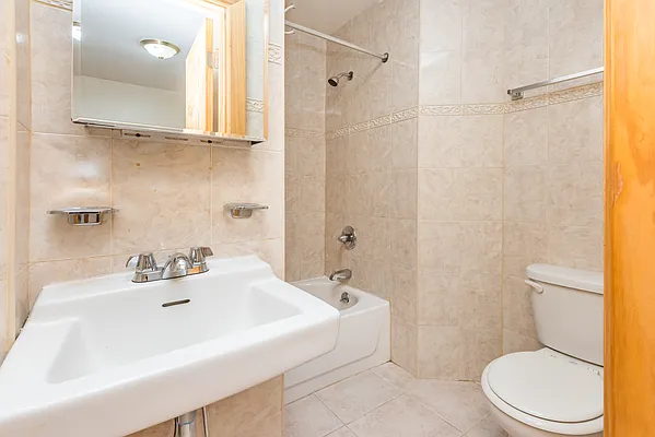 Rented by TZM Realty Properties | media 22