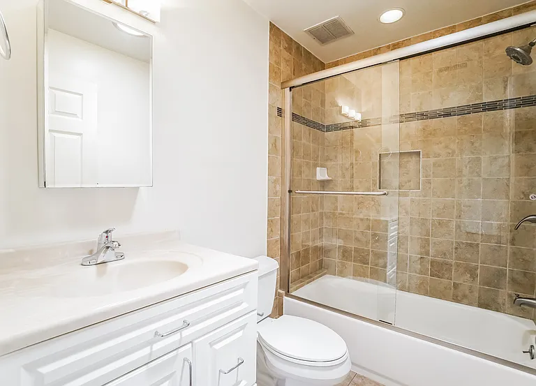 522 Washington St #522 — Photo 10
