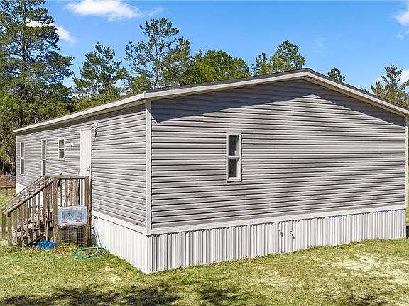 4th image of 14650 SE 6th Ln