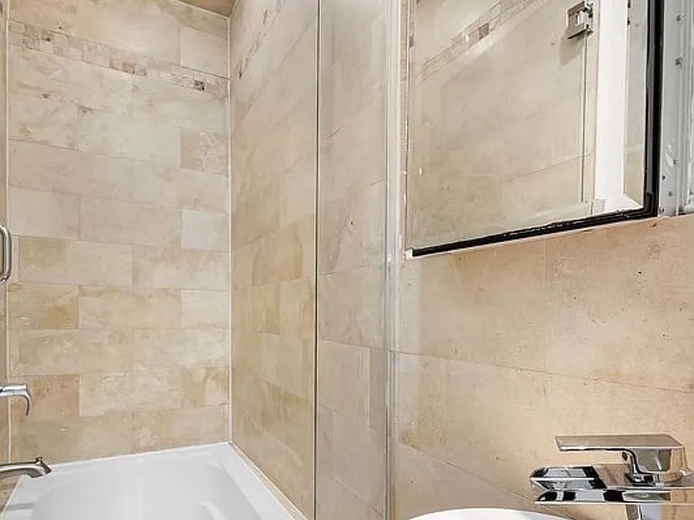 326 E 73rd St #4C — Photo 5