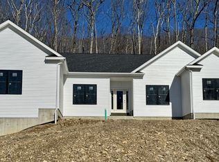 15 Hunting Ridge Rd, Middlebury, CT 06762