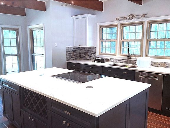 3rd image of 1409 Ebenezer Road