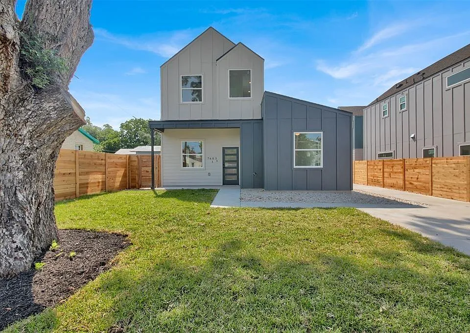 7603 Carver Ave #1-B