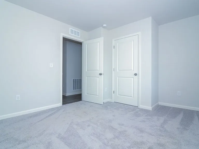 132 Elegance Way — Photo 37