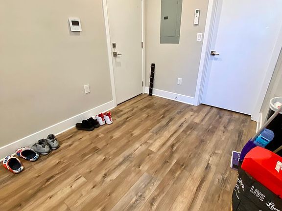 2nd image of 526 N 22nd St #2A