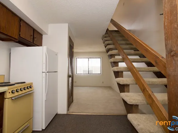 1519 A St APT 4, Lincoln, NE 68502